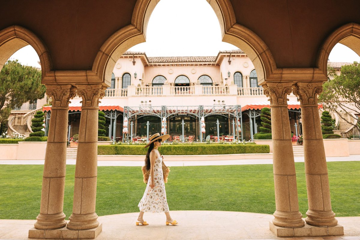 HallieDaily's tweet photo. Thinking about Summer Wellness vacation in San Diego? Read this!:  https://t.co/SJoCYt0TTn @FairmontGDM #travel #wellness #summeratthegrand https://t.co/WsYUN2UsB5