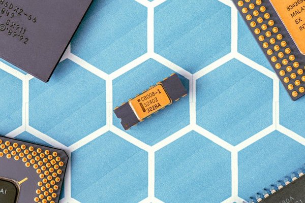 [On en parle] Calcul Haute Performance : concilier une puissance de calcul élevée et maîtriser la consommation d’énergie, c’est possible grâce aux supercalculateurs #GPU. Découvrez comment sur le blog d'<a href="/aldwinbyaneo/">Aldwin</a> avec Daniel Vanzo ! bit.ly/2WZ0MPh #HPC #Aldwin