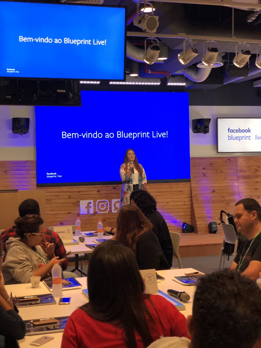 jhonathan's tweet photo. Oi Zuckerberg! #BlueprintLive #Facebook https://t.co/8jFGfyo126