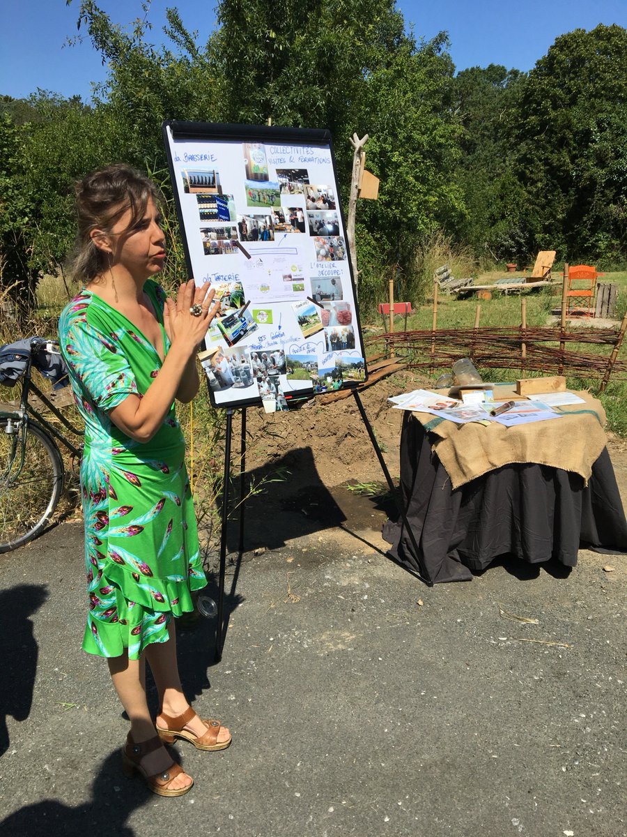 mecene_et_loire's tweet photo. Ce week-end avait lieu le festival : Le Recyclon ! 
Retour en images ...
@lab_roch, @lacorbatarosa et C'est Bio l'Anjou
#Mécénat #MaineetLoire #ProjetSoutenuMEL https://t.co/faqZRN33zb