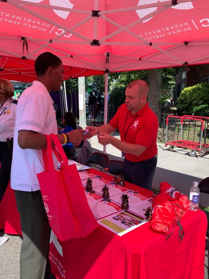 DCHumanServ's tweet photo. DC - Thank YOU for joining @MayorBowser and @DCHumanServ at several community events held this past week including #CleanWalks #BeatTheStreets and the #KennedyStFestival! We greatly appreciate your continued support and hope to see you again soon! #DCProud #DCStrong #SummerSafe https://t.co/HPwPQGjBQH