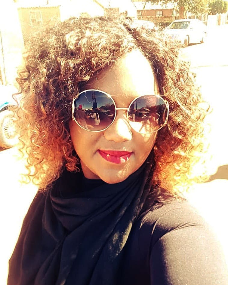 bontlebaone1's tweet photo. Are curls your thing? Our boss lady has our indian curl wig 12 inch on n cn u Join us in congratulating our beautiful Boss lady in celebrating her marriage anniversary today. Happy 14 year anniversary Lerato. 💃🏿💃🏿💃🏿Thank you for the support lady. For more info on her wig pls 📲 https://t.co/BVKJq3cWSM