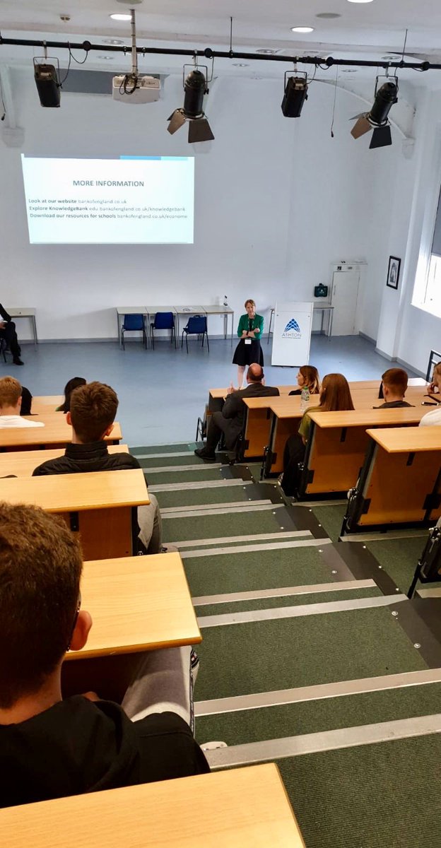 AshtonEconomics's tweet photo. We enjoyed a fantastic opportunity this afternoon for Economics and Business A Level students to hear about the role of  @bankofengland and potential opportunities for the future from  Chief Operating Officer Joanna Place. Thank you Jo, Brian @BofENorthWest and Lucy Letts. 😊🏦🏫 https://t.co/jWBQbjkf1P