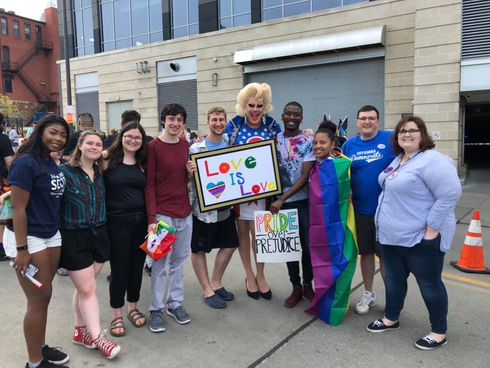 OhioYD's tweet photo. #PrideMonth Thread:
Happy Pride Month from #OHIOYD! Our members from @CuyahogaYoungDs, @fcydems, and @HamCoYoungDems were out in force this month participating in their respective pride celebrations.
#OHDEMS #PrideinCLE #CbusPride #CincyPride2019 https://t.co/3P4k6FkLW6