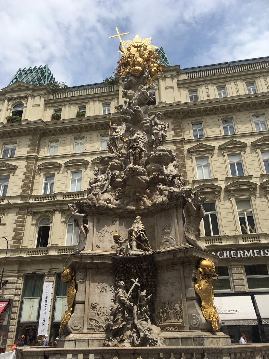 SholaJadi's tweet photo. #vienna #austria https://t.co/EhZekkk6Ri