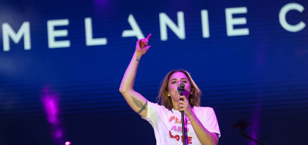 Touchtvpro's tweet image. Este jueves debuta en nuestro país @MelanieCmusic en @blondieclub en el marco del Ciclo Blondie 26
.
@Agencia_Collage 
@radiotouch10 
.
bit.ly/2J5G6Qy