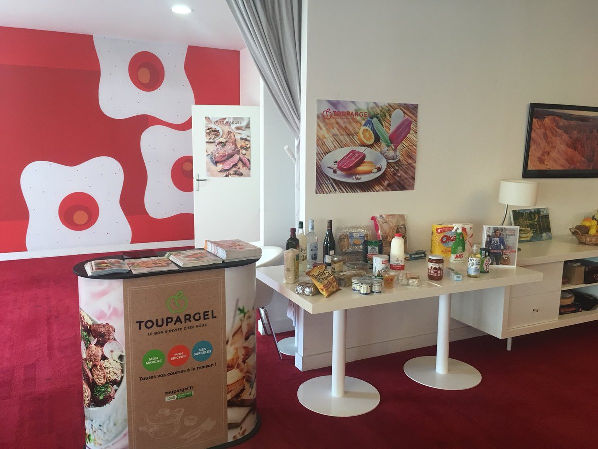 SenMarseille10's tweet photo. Franc succès pour la dégustation de la nouvelle carte @toupargel à @SenMarseille10 👏 Nos #seniors gourmets sont conquis ! 🍴 https://t.co/49OGUZkqP4