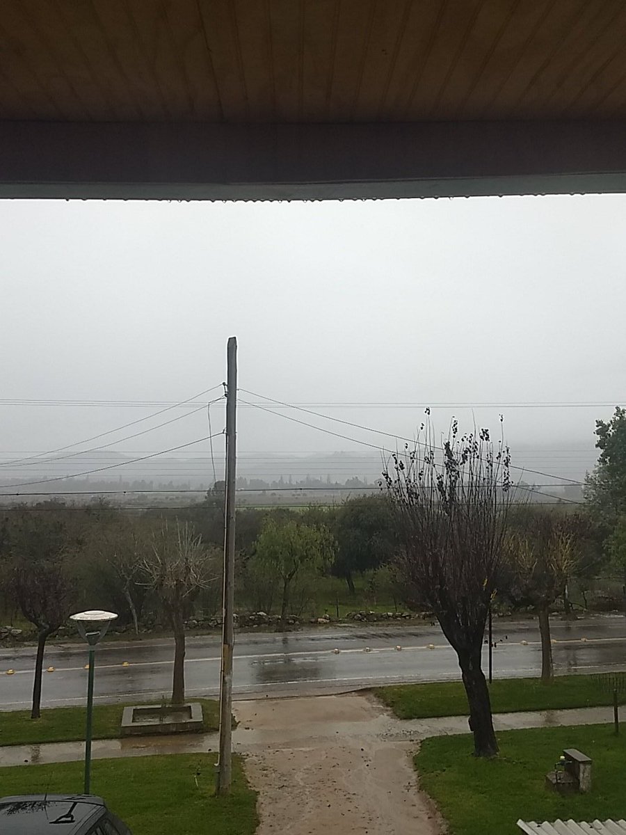 MfPiola's tweet photo. En estos momentos bastante lluvia en comuna de Lolol @NoticiaOHiggins @NoticieroOH @CNColchagua https://t.co/z9CB2BSrRi