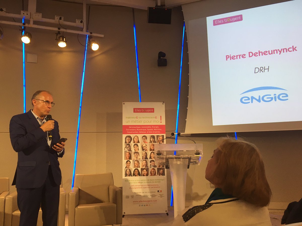 ellesbougentIdF's tweet photo. #PassationEB Discours du nouveau président d’honneur d’Elles Bougent, Pierre Deheunynck, DRH d’ENGIE
@ellesbougent @ENGIEgroup @mspawlak https://t.co/dZ0kduGJCl