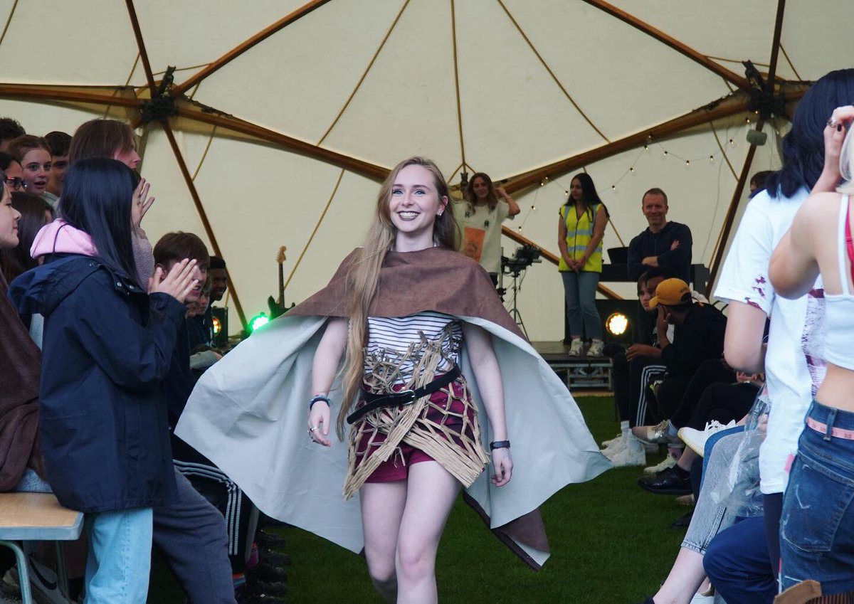 CharterhouseSch's tweet photo. Artifex week in pictures 📸#artsfestival #artifex #shakespeare #fashionshow #art #music #charterhouseschool https://t.co/tN1DB2Zo83