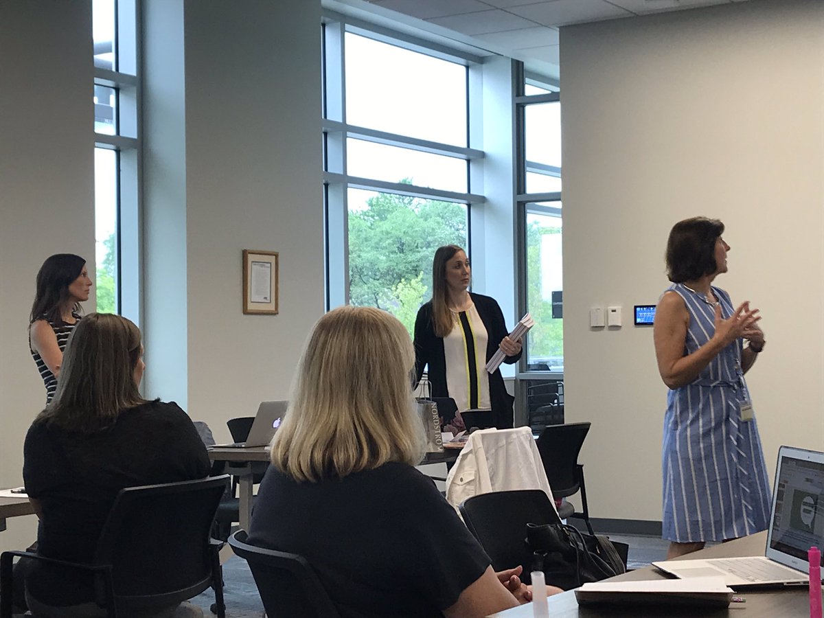 GriseldaTapia's tweet photo. Thank you @Sra_Castro26, @annspangler88, and @MrsDiegel for sharing your knowledge about #microprogressions. Great examples! #D59Learns https://t.co/Sx7FjnwOKZ