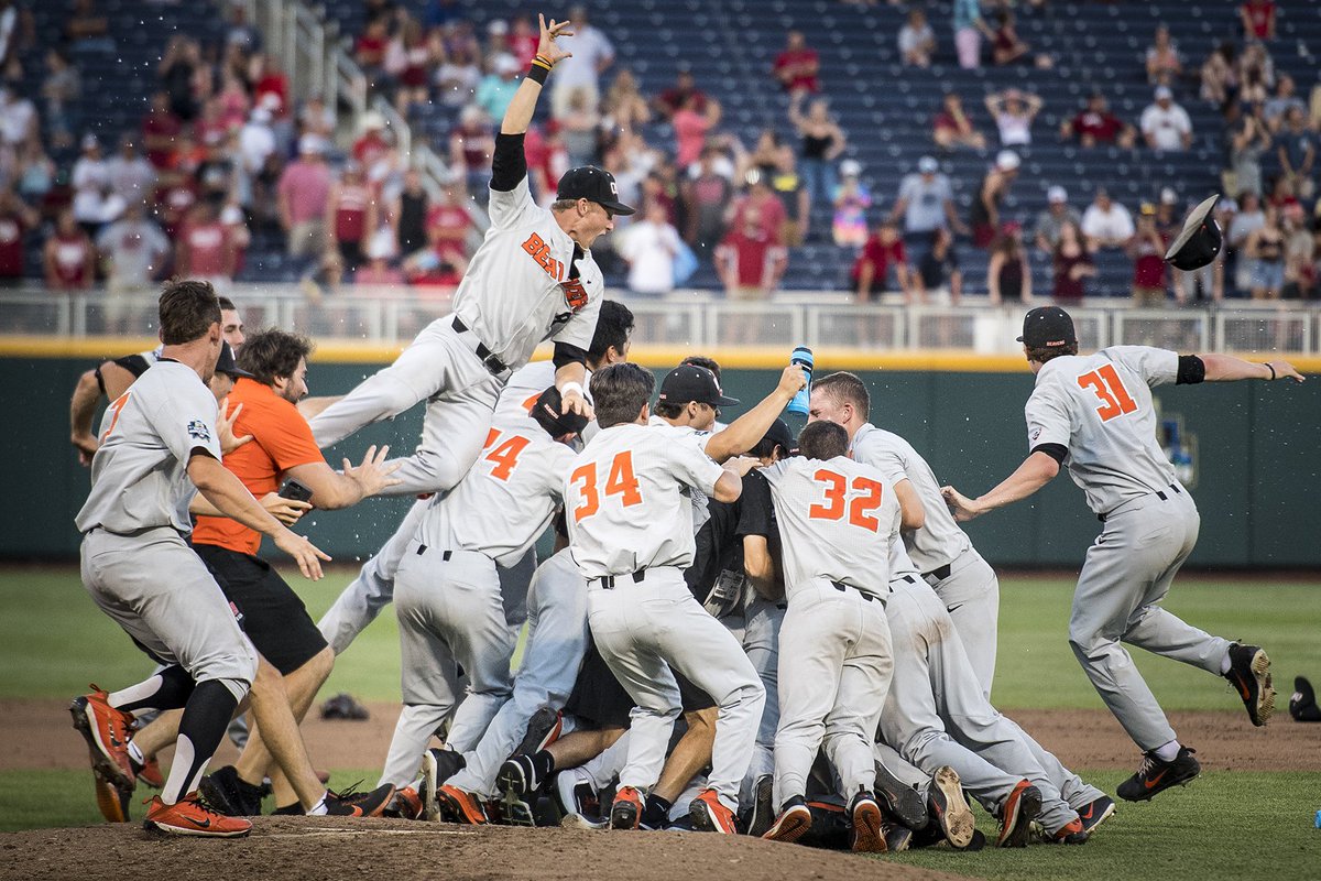 BeaverBaseball's tweet photo. The 2019 #CWS title series tonight, one year after we won our third championship.

Without looking at the comments in this thread, what was your favorite moment of the 2018 title run (excluding the dogpile)?

#GoBeavs https://t.co/ZM2eD07r3x