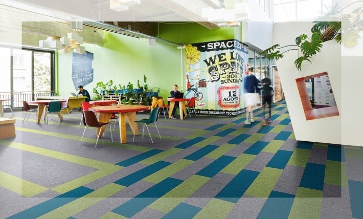 ForboFlooringCZ's tweet photo. #FlotexColour je ucelená kolekce textilních vzorů, které jsou prezentovány čtyřmi celoplošnými styly a jemnými tištěnými nuancemi: Všechny dekory v rolích jsou také dostupné ve čtvercích a některé barvy jsou také dostupné v lamelách. https://t.co/QW411qGZ5P https://t.co/BI1XLMgWm5