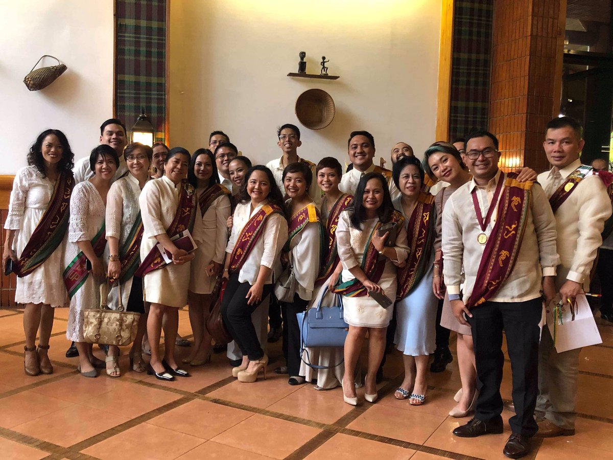 zekespeakz's tweet photo. "Ang Kolehiyo ng mga maa-Arte na may pagkakaunawaan"-Dean Jimmy Fong

#ProudToBeCAC https://t.co/QLnzlZEh8S