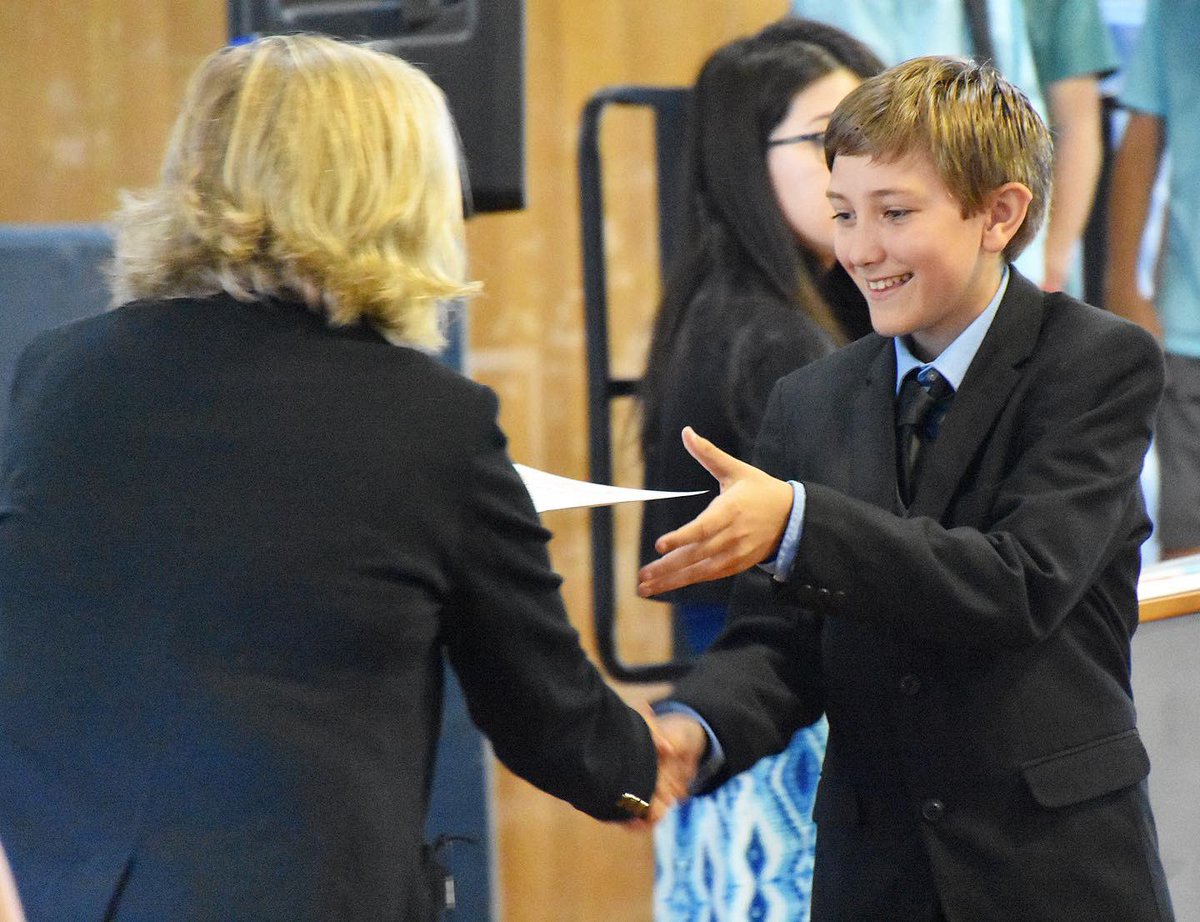 NiskayunaCSD's tweet photo. Congratulations to ALL of our 5th and 8th grade friends who are moving up and on to new schools next year!🎉😊 https://t.co/ZokNdb6JWN