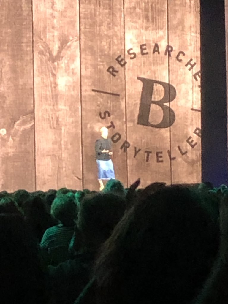 FreeResumeTips's tweet image. #shrm19 welcomes Brene Brown to the stage! @BreneBrown we are so grateful you came!