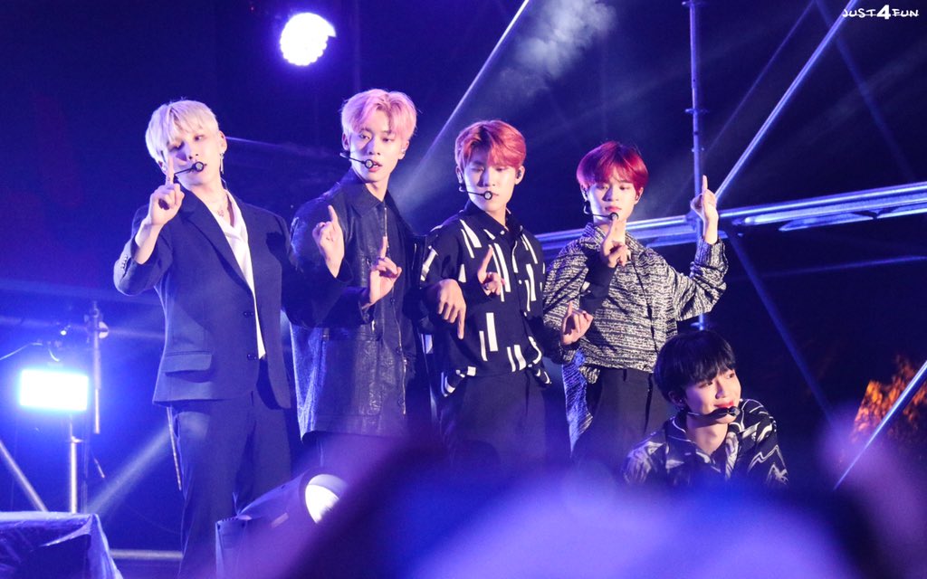 #AB6IX #에이비식스 #임영민 #YOUNGMIN #전웅 #WOONG #김동현 #DONGHYUN #박우진 #WOOJIN #이대휘 #DAEHWI 190615 k-pop Artist Festival 퍼포먼스 진짜 최고다