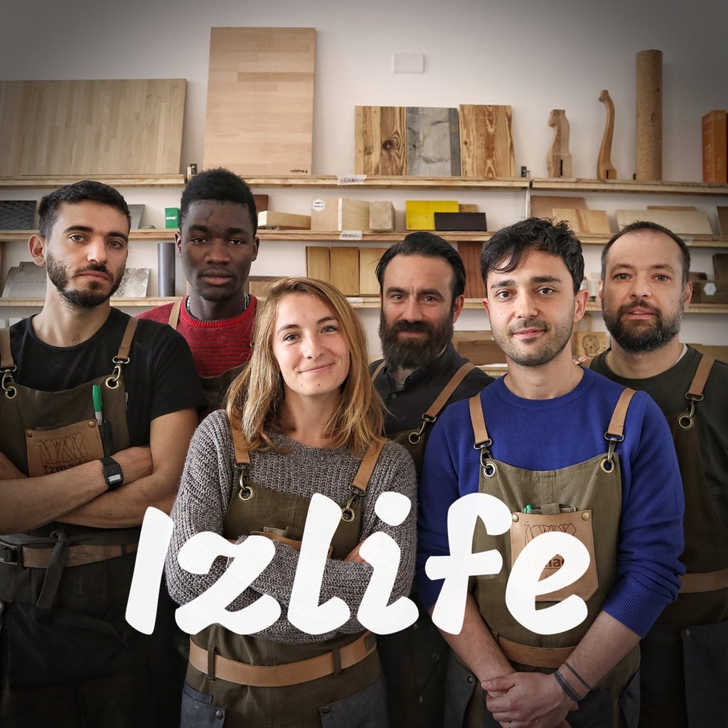 Izmade's tweet photo. Izmade è fatta così.

#team 
#izmade #izlife #socialenterpice #vitadiimpresa #vitalavorativa #lavorofelice #sociallife #gruppolavorativo #socialresponsibility #lovewhereyouwork #havingfunatwork  #companyculture #employeeappreciation #WorkspaceGoals https://t.co/fIRQVu157d