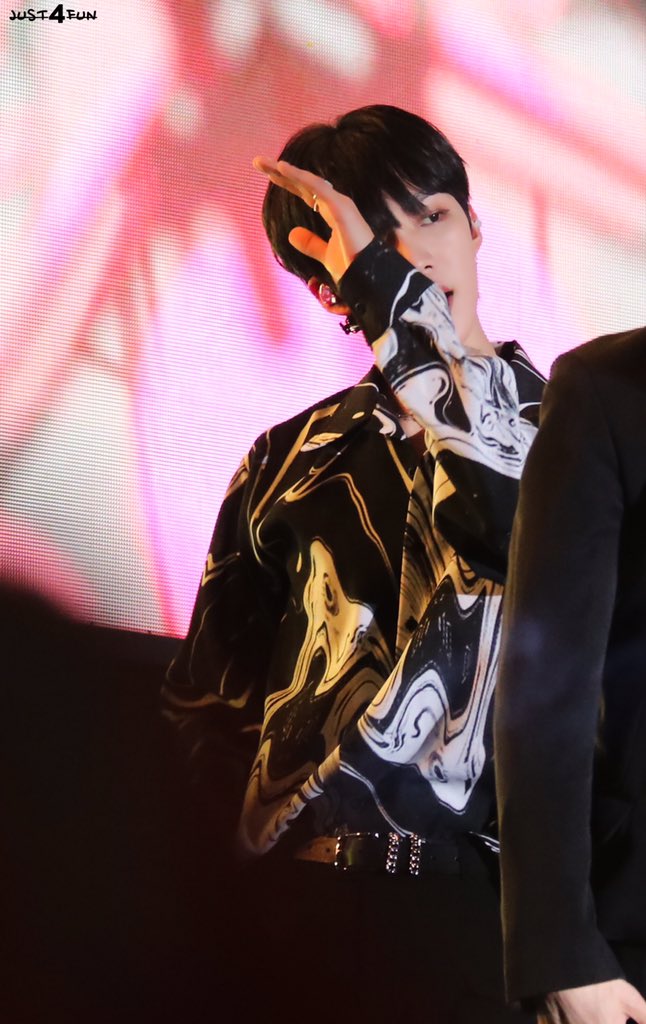 #AB6IX #에이비식스 #임영민 #YOUNGMIN 190615 k-pop Artist Festival 진짜 멋있어ㅠㅠ