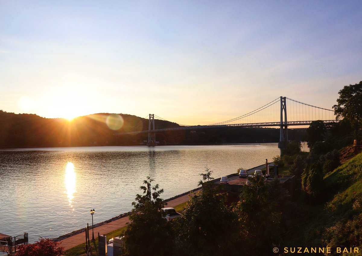 A beautiful final image from Shadows on the Hudson during my media visit to Dutchess County, NY.  A special thanks to <a href="/dutchesstourism/">Dutchess Tourism</a>,  <a href="/I_LOVE_NY/">I LOVE NEW YORK</a>, and <a href="/FinnPartners/">FINN Partners</a>  for your commitment to #AccessibleTravel and #AccessibleTourism #ILoveNY! #DistinctlyDutchess