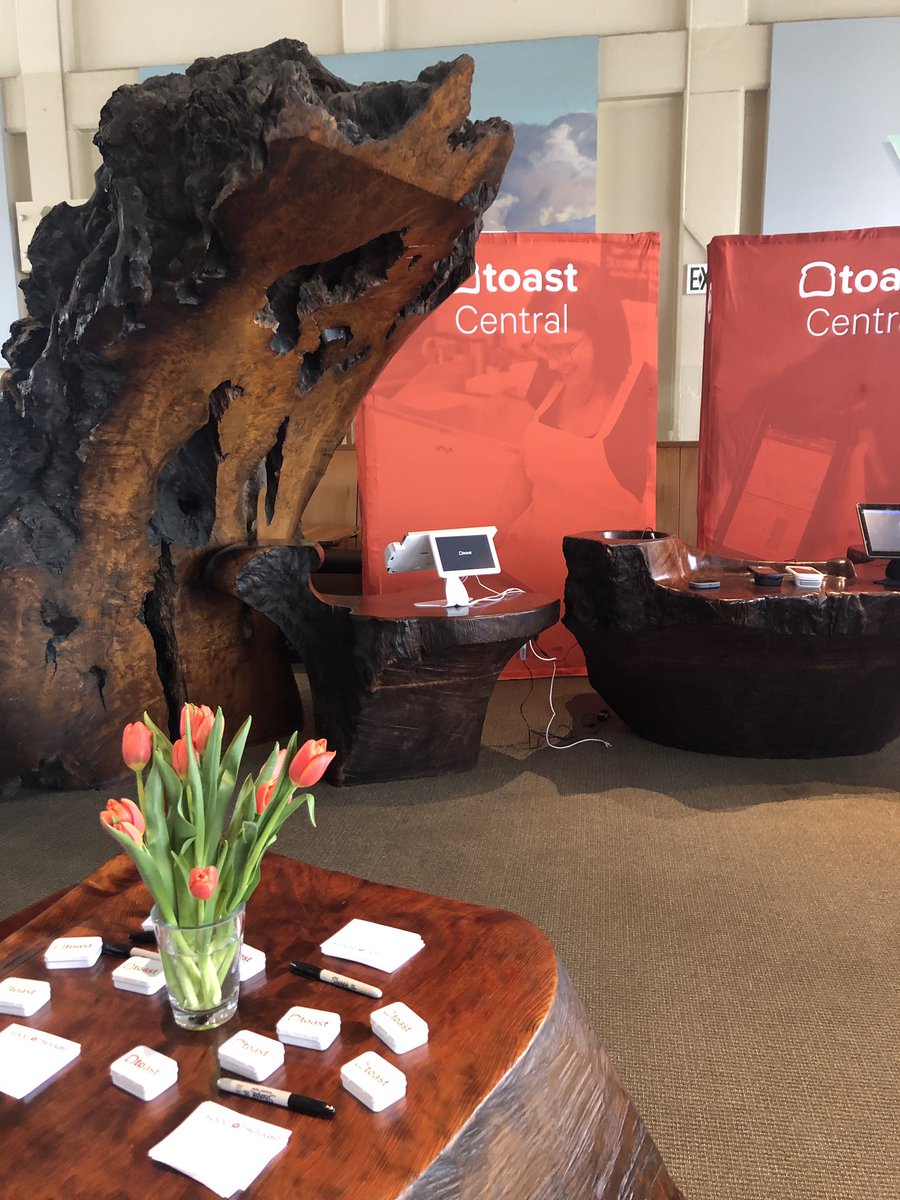 One of the coolest Toast Central demo stations we’ve ever seen at #FoodForThought. Courtesy of <a href="/Greens_SF/">Greens Restaurant</a>