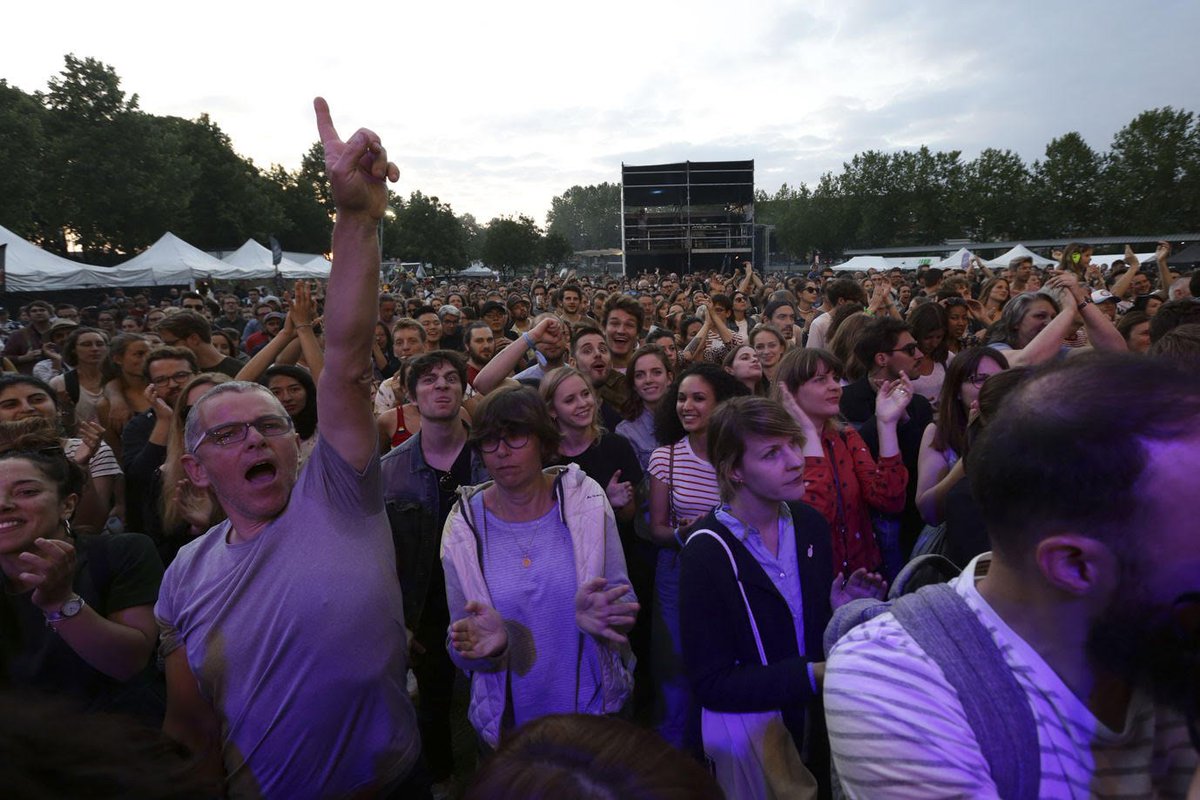 GrillonAntoine's tweet photo. Fin de @MinuitavtlaNuit, très fier du travail réalisé par toute l'équipe depuis de nombreuses semaines! C'est exactement ce que l'on souhaitait faire. Nous espérons revenir l'année prochaine, poursuivre ce projet qui a tout son sens sur notre territoire #MALN19 photo : Ludo Leleu https://t.co/fU9q40IXap
