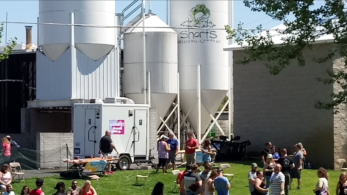 AtYourServiceP1's tweet photo. #AYSP @ShortsBrewing https://t.co/adoLhzsJKn