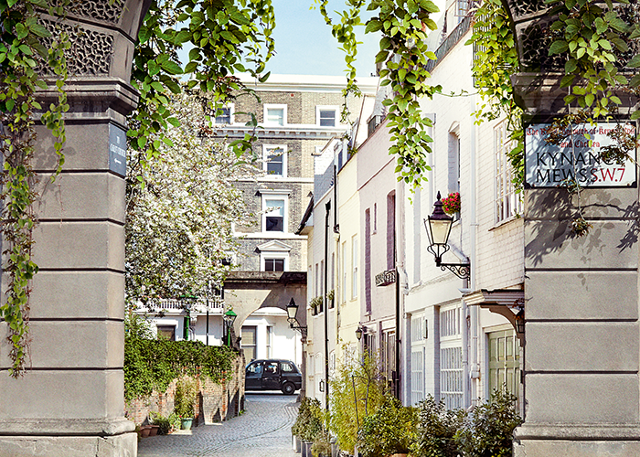 Deborah Battsek PR tweet media