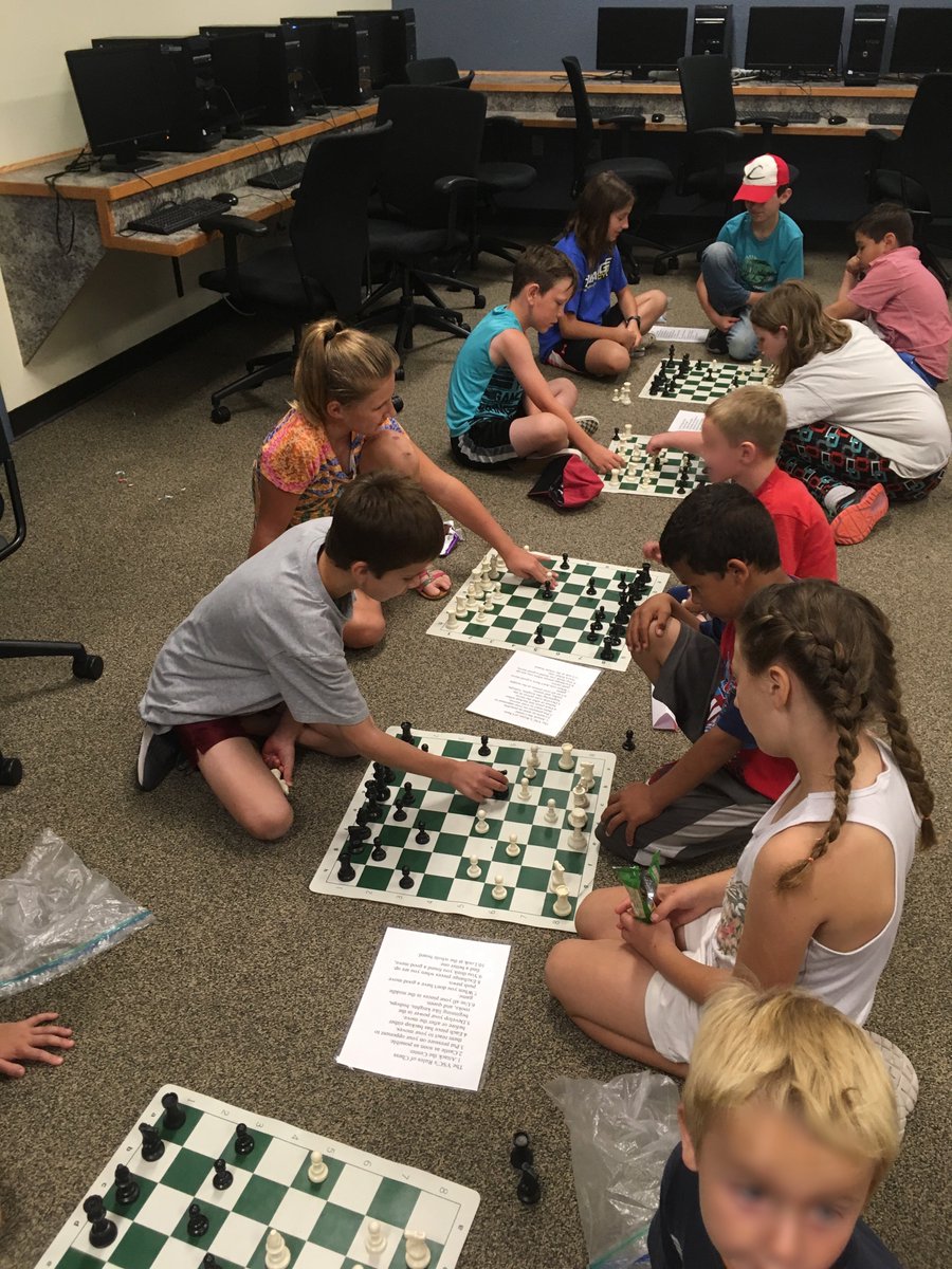 ystemandchess's tweet photo. Monday Motivation for your day! These are advanced kids teaching beginners how to play chess! The kids love to teach each other and spread the joy of the game.
#motivationmonday #chess #kidsteachingkids #stemy #engagement #advance #beginners #stemeducation #stem #girlsplaytoo https://t.co/QFWdR3vDws