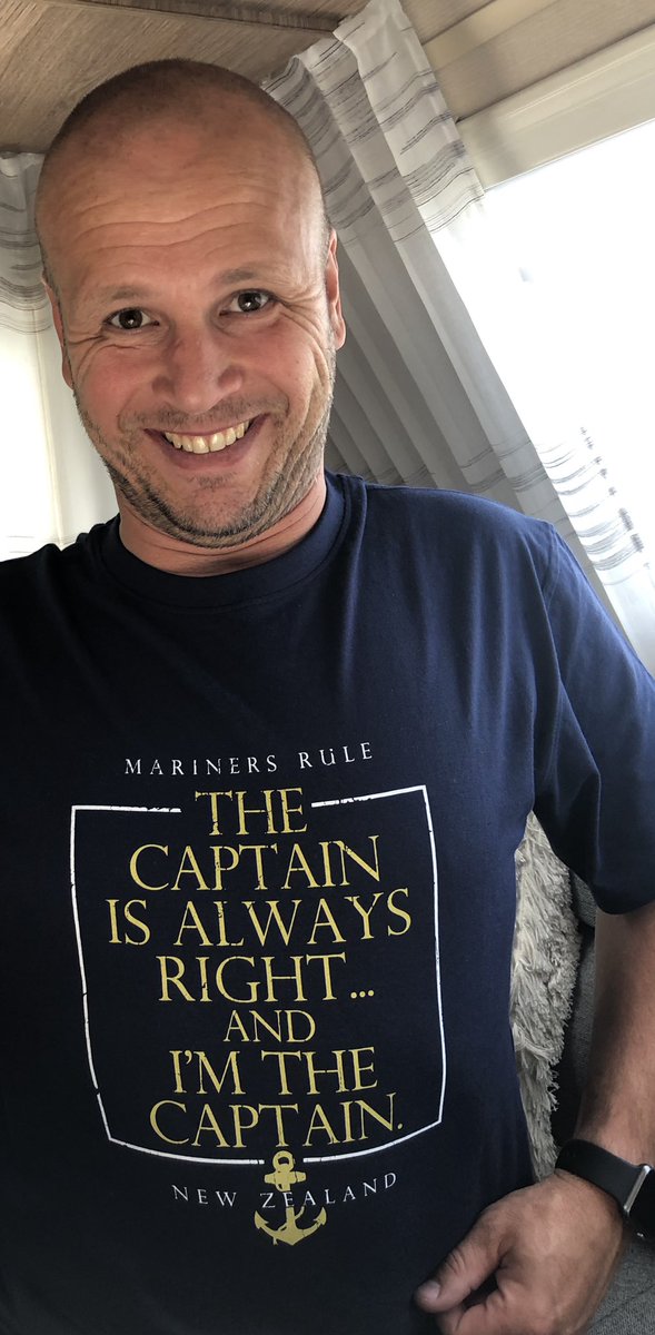 Hallenpost's tweet photo. Back to work tomorrow😂☀️👍🇸🇪👉🌊👉🇬🇧👉🌊👉🇳🇴👉🌊🇸🇪. #dfds #groupdfds #dfdsgroup #portofgothenburg #immingham #brevik #gothenburg https://t.co/w2P1wuXDQ8