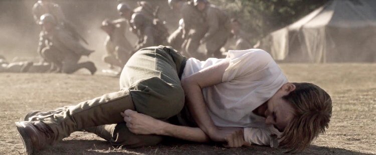 capsheroes's tweet image. THIS PARALLEL IS POETIC CINEMA.