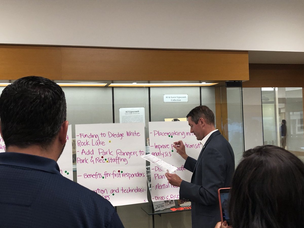 cbs11jack's tweet photo. Council Members @cmjsgates @caraathome @CKArnold2015 @ChadWestDallas @DavidBlewettD14 place their dots.  @CBSDFW https://t.co/TqhSNUw3sM