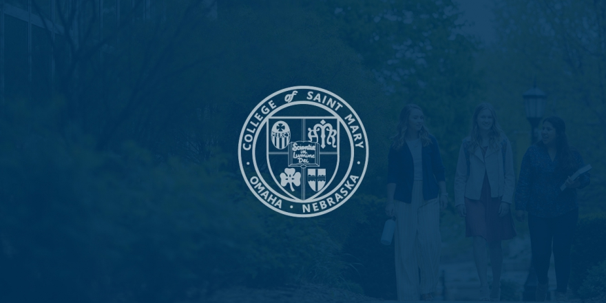 Congrats to the 2019 Spring Semester Dean's List! Awesome to see 3 swimmers on this list with <a href="/emily_jjacobson/">Emily Jacobson</a>, @KirstynLeffler, and Kailee Sunada. #Academics1st #DeansList #CSM -csm.edu/sites/default/…