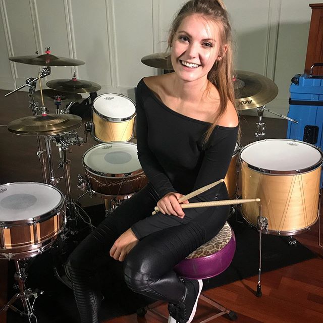 DrummerKayleigh's tweet photo. Preparing for Summer NAMM here in Nashville next month! Can’t wait to share my schedule for it (hint hint: @reignitemusic show spoiler🎻). Who’s coming to #summernamm2019 ?
.
.
.
#summernamm #nashville #drums -Photo from @belmontu @belmontcvpa alumni … https://t.co/1fZahKqDbT https://t.co/txnHnlzJbb
