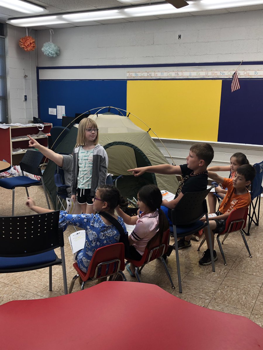 Students at The Lab are preparing to perform their reader’s theater scripts and designing their own props to entertain their audience! <a href="/USD204/">USD 204</a> #buildingreaders #braves