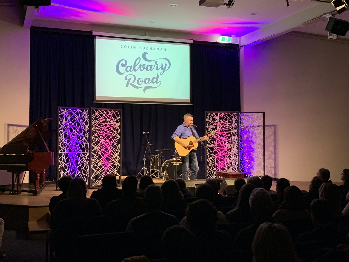 WGwaffle's tweet photo. What a huge night last night at the fundraiser concert featuring @colinbuchanan in Warragul. Big crowd, great food and although a little more counting needs to be done we feel that our $20,000 target has been reached! #lifechangingprojects https://t.co/eOUqzhLBKG