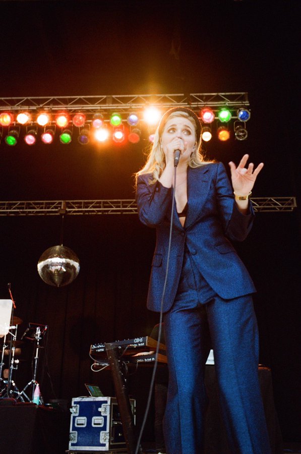 View image on Twitter