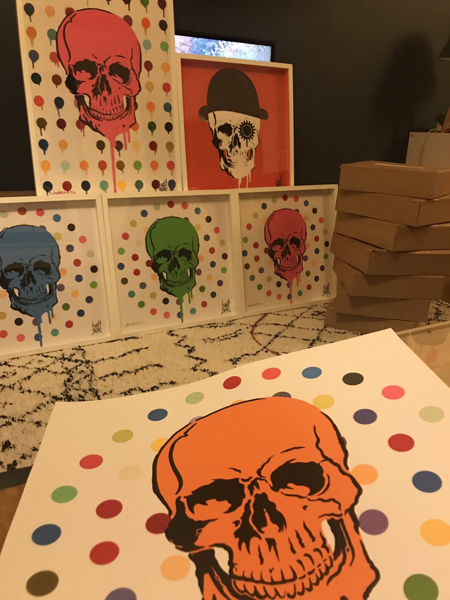 Very busy day here at 
Gold Towers 
all these bad boys are going to there new homes tomorrow morning 

#artistlife 
…rsofartstudioandgallery.bigcartel.com/category/dan-g…