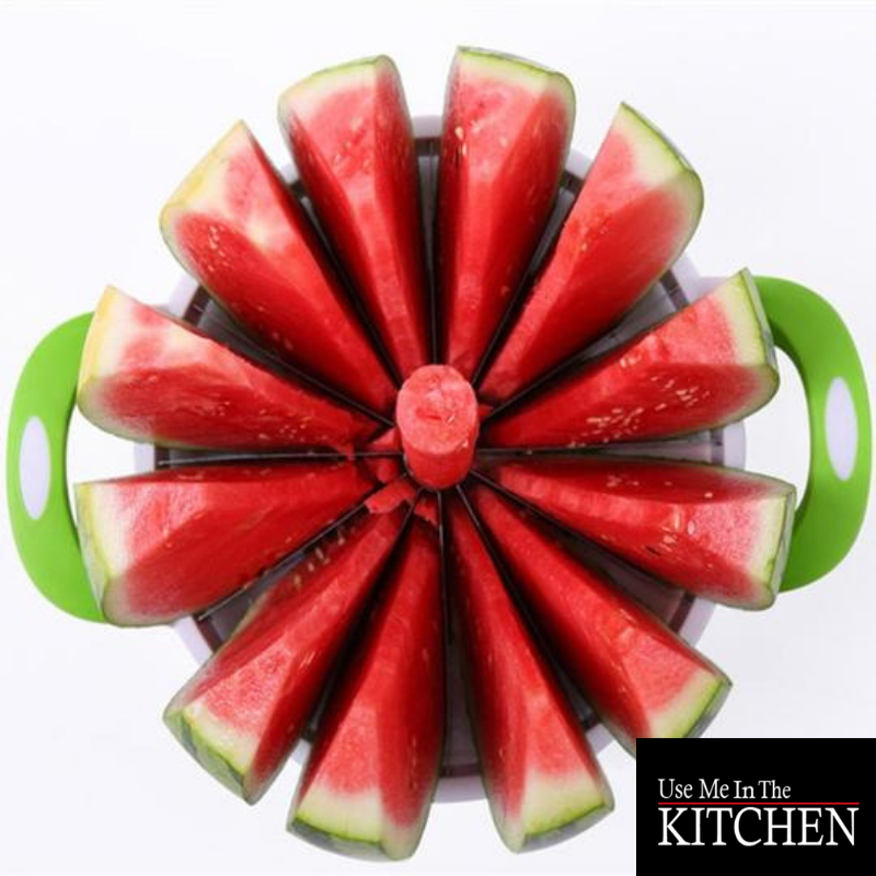 usemekitchen's tweet photo. Struggle with #watermelons no more with our Innovative Melon Slicer! First, peel the top and bottom of the melon so nothing slides. Then, simply press down on the melon from up above, and you'll have perfectly shaped, #tasty, fun melon #slices in seconds! https://t.co/EHQL3zTtk9 https://t.co/GQ96QDZ8E3