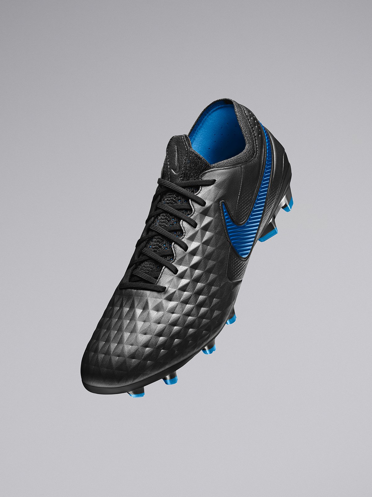 1SoccerStore.com on Twitter: "Built for Leaders. Introducing the new Nike Tiempo Legend Available now https://t.co/QLGkgGeyi7! https://t.co/TQBO1PMlno" / Twitter