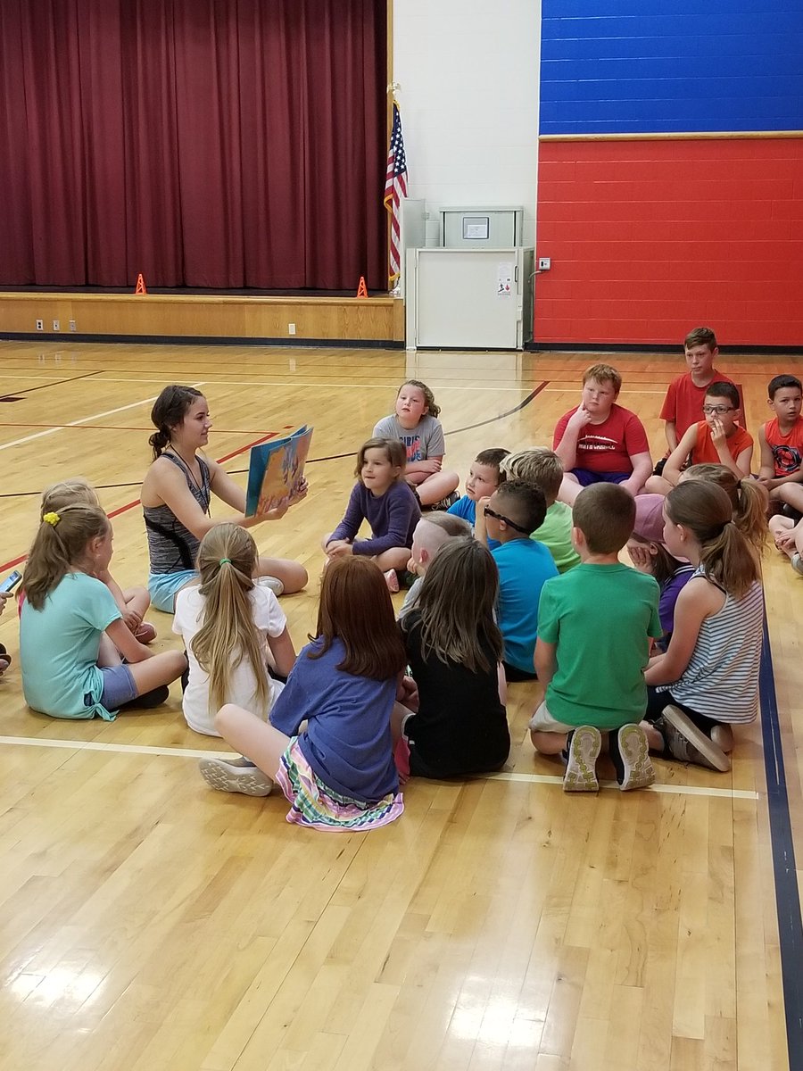 stacy5thgrade's tweet photo. Summer rec program at Baresville has lots of participants and is growing! Maybe they come because of the read alouds by Miss Mackenzie and Mr. Josh? #readaloud @Mackmcbride_ https://t.co/VO2HYOKWAm