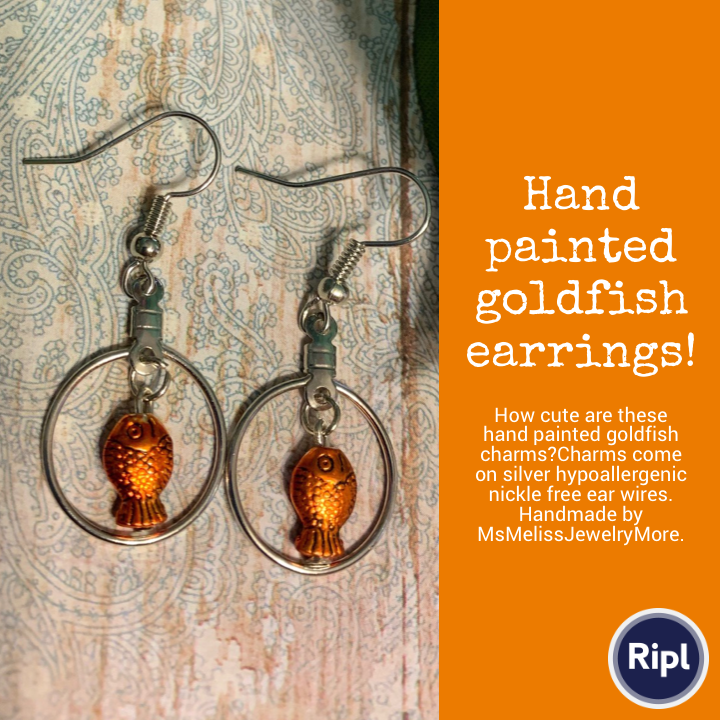 MsMelissJewelry's tweet photo. Check out these new hand painted goldfish earrings! https://t.co/R3nzw6ksh8  #antiques #earrings #etsy #handmade #goldfish #fish #petgoldfish #etsysocial #etsyshop #lookwhatsnew #handpainted #goldfishlover via https://t.co/tjYyvLZGne https://t.co/cUXg2xIu7R