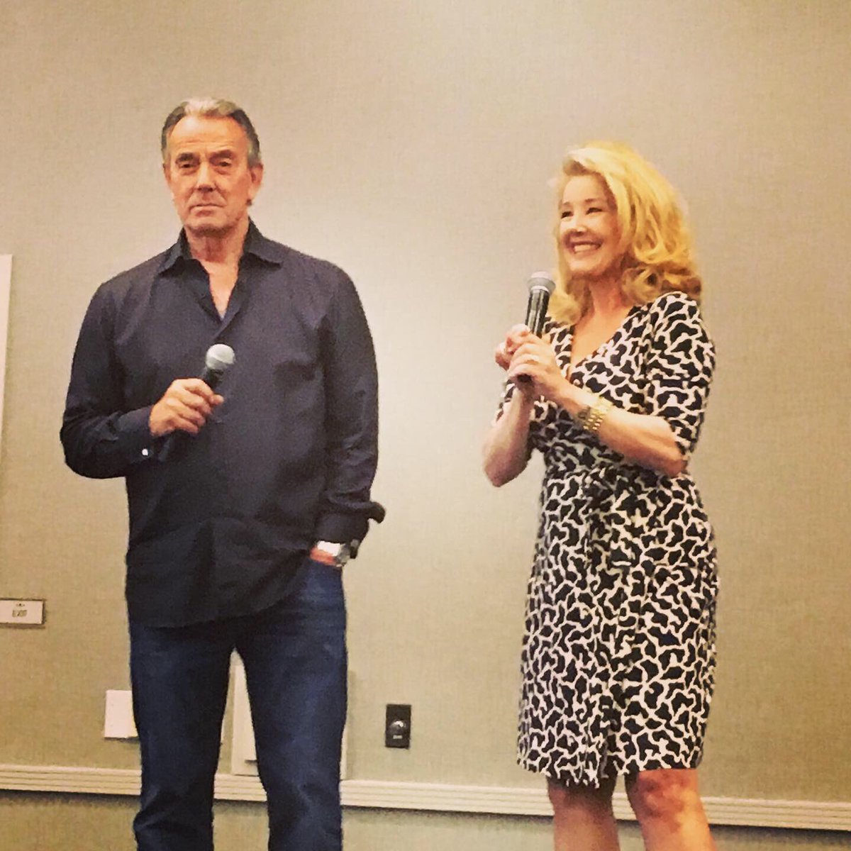 narf83's tweet photo. #YRfanEvent #YRFanEvent2019
Ladies and gentlemen, Nikki and Victor Newman 🙌 https://t.co/NGq4YWYpvg