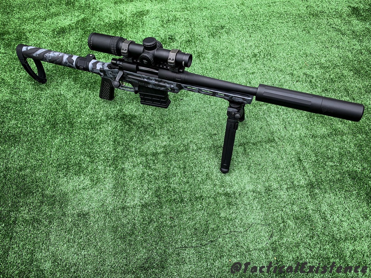 TacticalExist's tweet photo. @gearheadworks ONE pistol done in Fracture camo by @ulterracamo with @trijicon Accupower scope, @deadairsilencers Sandman TI #silencer & @magpul bipod. #tacticalexistence #guns #weapons #firearms #shooting #pistol #cerakote #gearheadworks https://t.co/4jsReAkdfE
