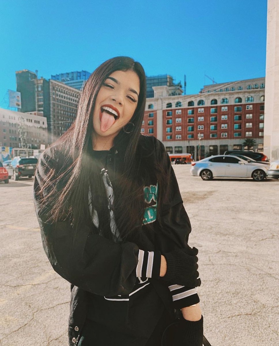 keniatrendy's tweet photo. Es muy hermosaaa #KeniaOs #EloisaOS #KCAMexico https://t.co/nnhRujmjVx