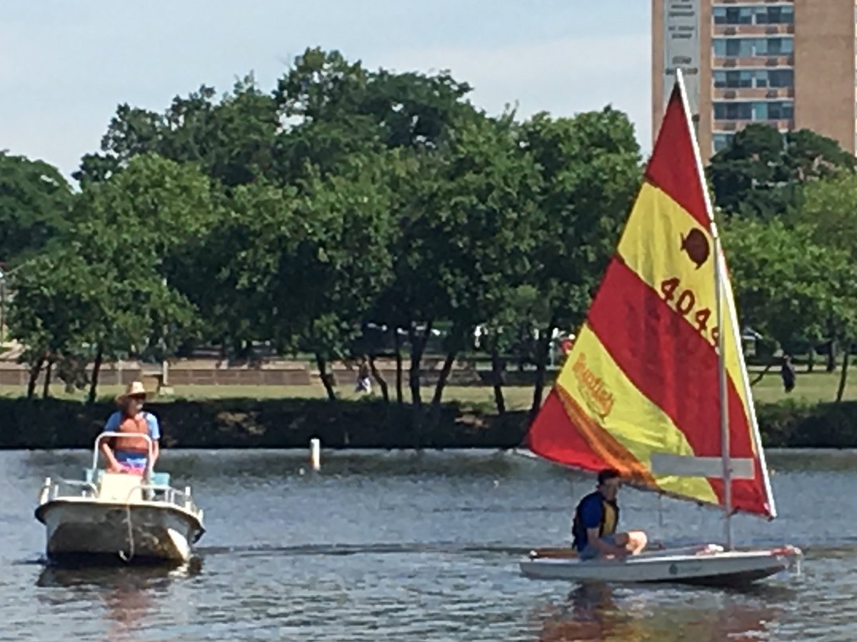 CooperRiverYC's tweet photo. Hey @PatGallenCBS3 and @CBSPhilly thanks for stopping by today to talk about our #learntosail programs for kids and adults! Our great #sailing instructors taught Pat how to #sail a #sunfish ! Tune into #cbs3summerfest on Friday June 28 to see how he did! https://t.co/O7t5dplpyK