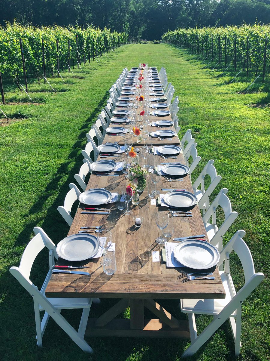 gracewinery's tweet photo. Check out our beautiful Supper Series Dinner held in our vineyard 🙌🏽 https://t.co/nwVfpZmi7d