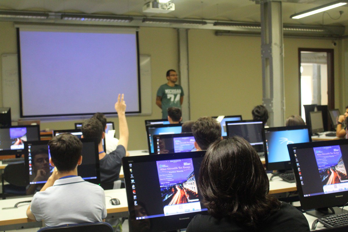 81 Siber Kahraman tweet media