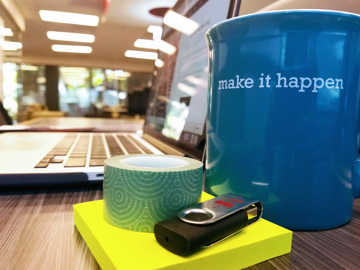 GetSmartWork's tweet image. We&apos;re fired up and ready for the week! Let&apos;s #makeithappen