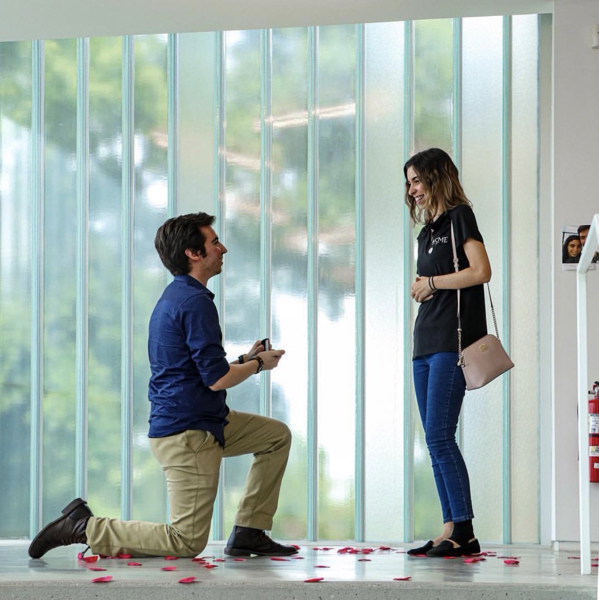 BlafferMuseum's tweet photo. SURPRISE—Congratulations to this newly engaged couple who chose the Blaffer as the site for this special moment over the weekend!

We were honored to provide the backdrop for the proposal 🎊🎊💘💘 💍 💍 

@UHouston #Engagement #Blaffer #BlafferArtMuseum https://t.co/oYYtSoR124